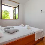 Lejlighed Dalmatino Biograd Na Moru