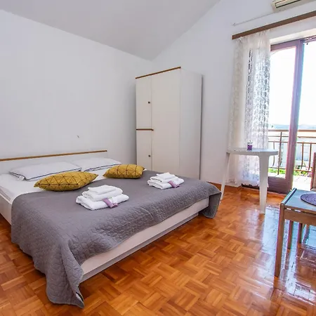 Dalmatino * Biograd Na Moru